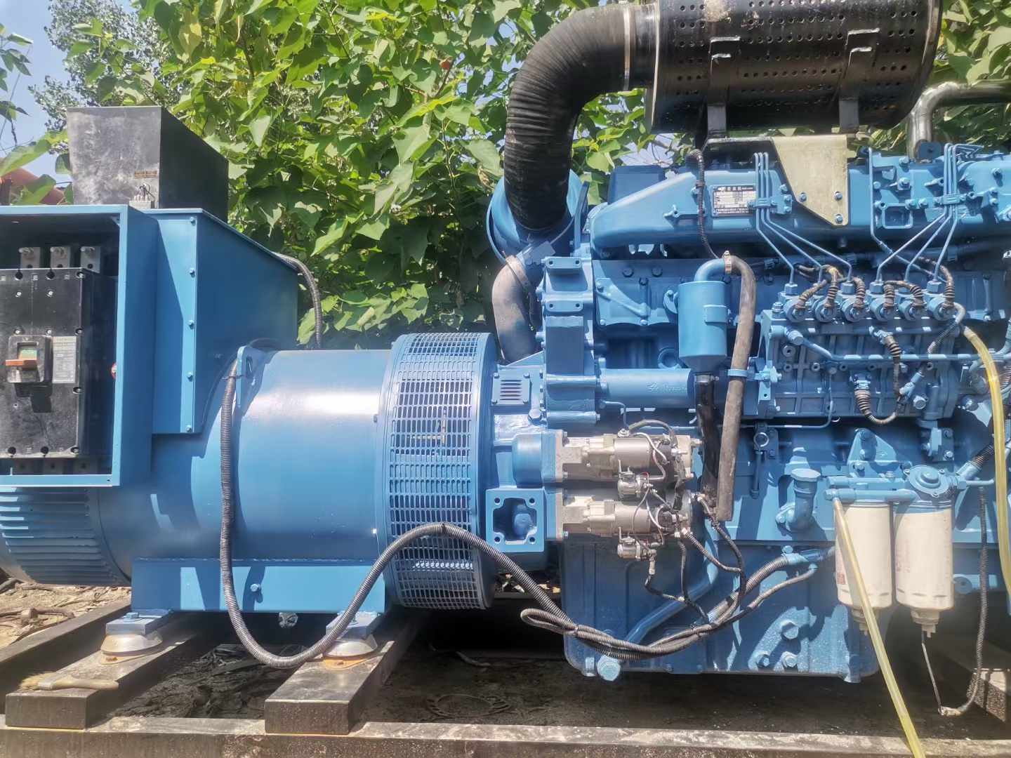 仁和详细说明降低 800kW 柴油发电机输出电流波动的方法