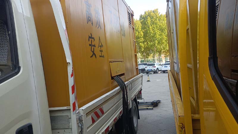 仁和如何判断柴油发电机组和UPS电源的切换时间是否符合要求？