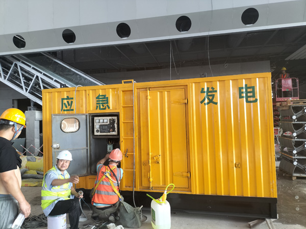 仁和怎样判断空气滤清器是否需要更换？